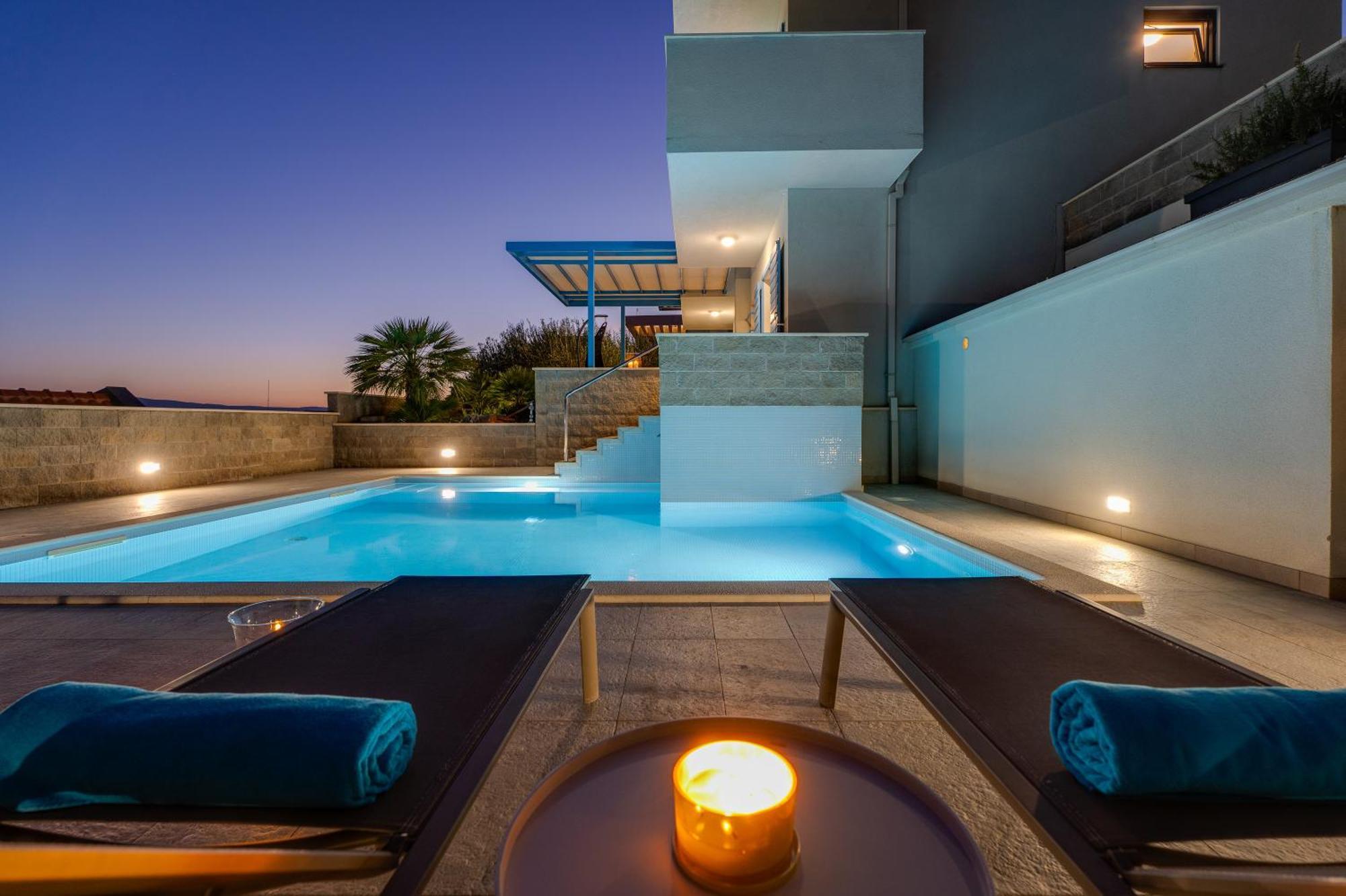 Villa Allegra With 32Msq Heated Pool, 300M Far From Sandy Beaches, Open Sea View Omiš Exterior foto