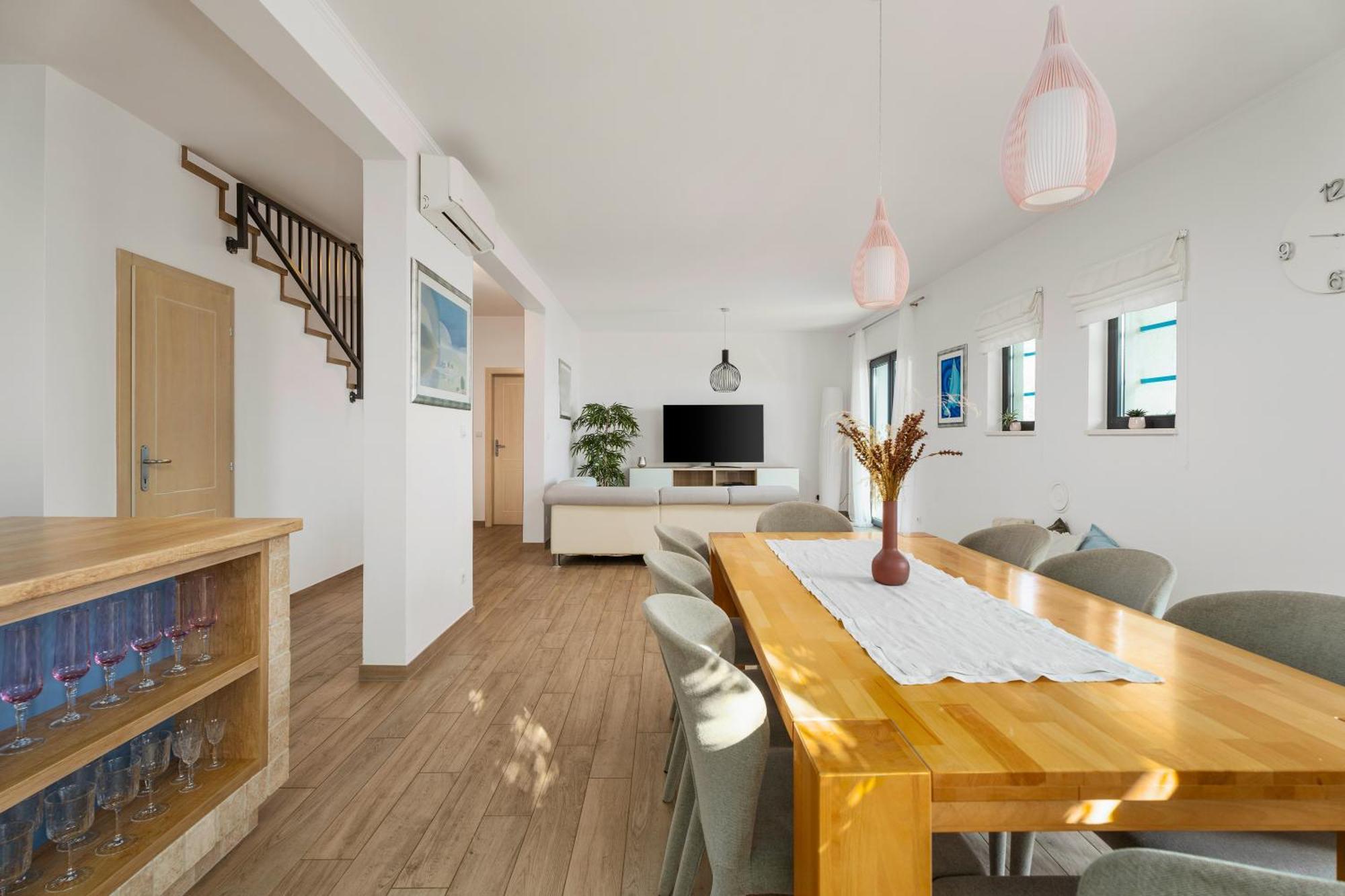 Villa Allegra With 32Msq Heated Pool, 300M Far From Sandy Beaches, Open Sea View Omiš Exterior foto