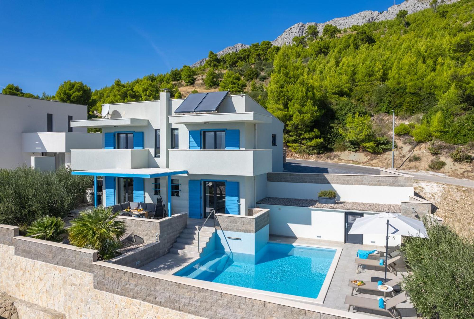 Villa Allegra With 32Msq Heated Pool, 300M Far From Sandy Beaches, Open Sea View Omiš Exterior foto