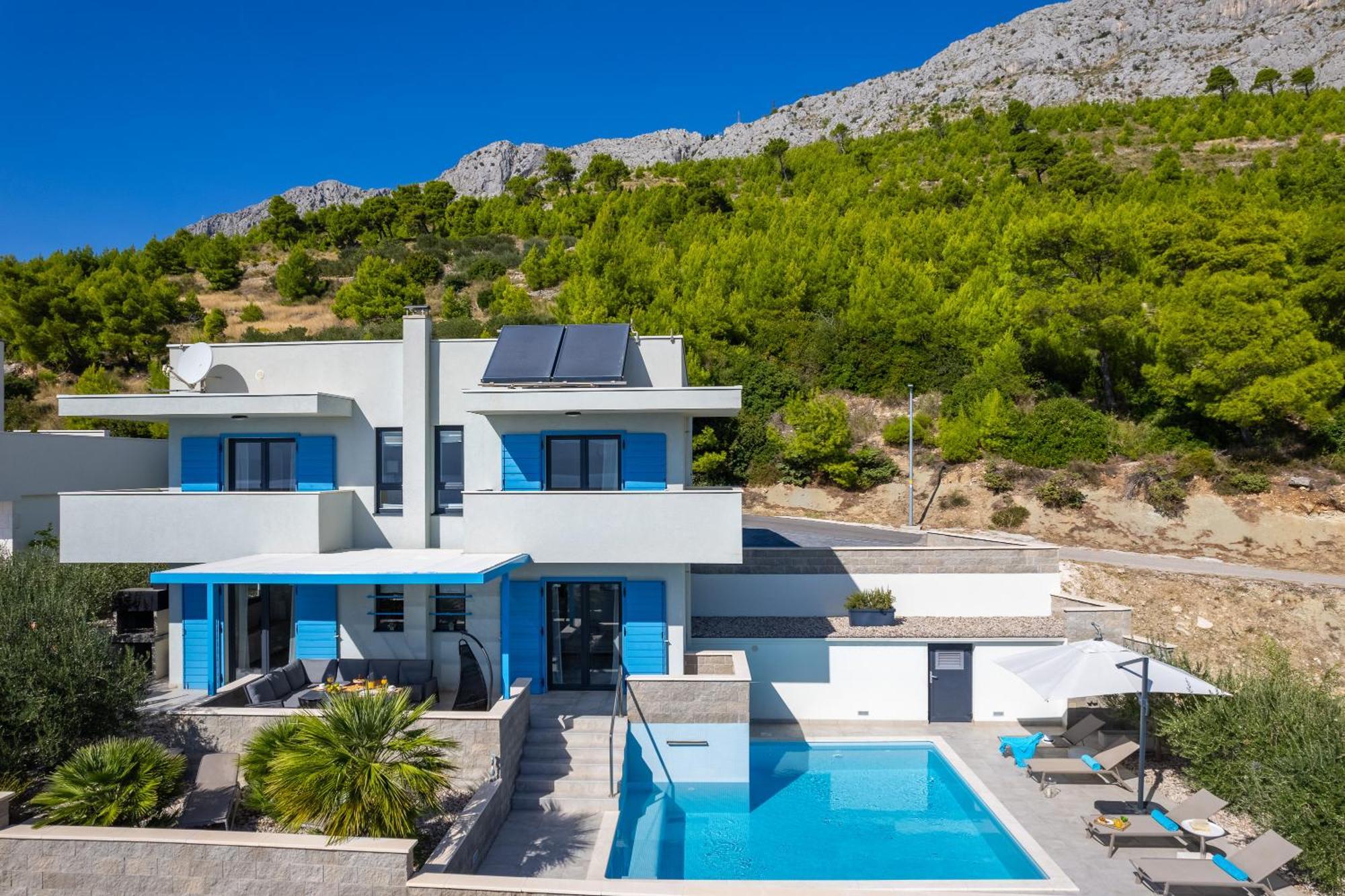 Villa Allegra With 32Msq Heated Pool, 300M Far From Sandy Beaches, Open Sea View Omiš Exterior foto
